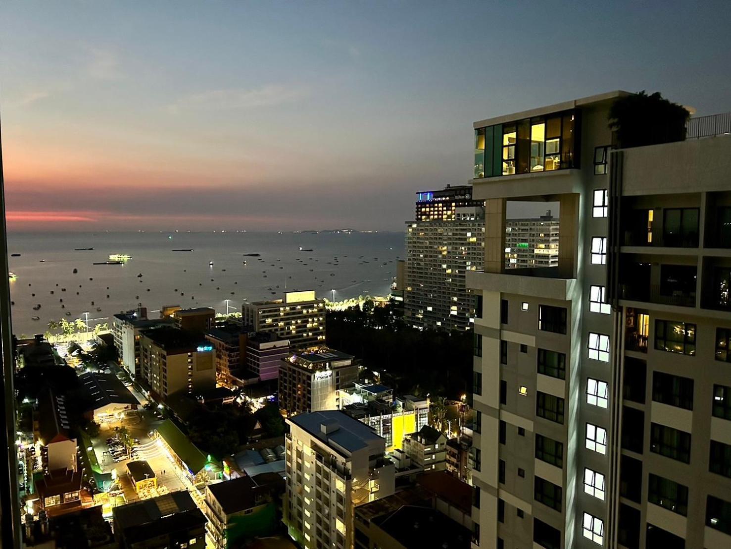 The Base Super อพาร์ทเม้น Pattaya